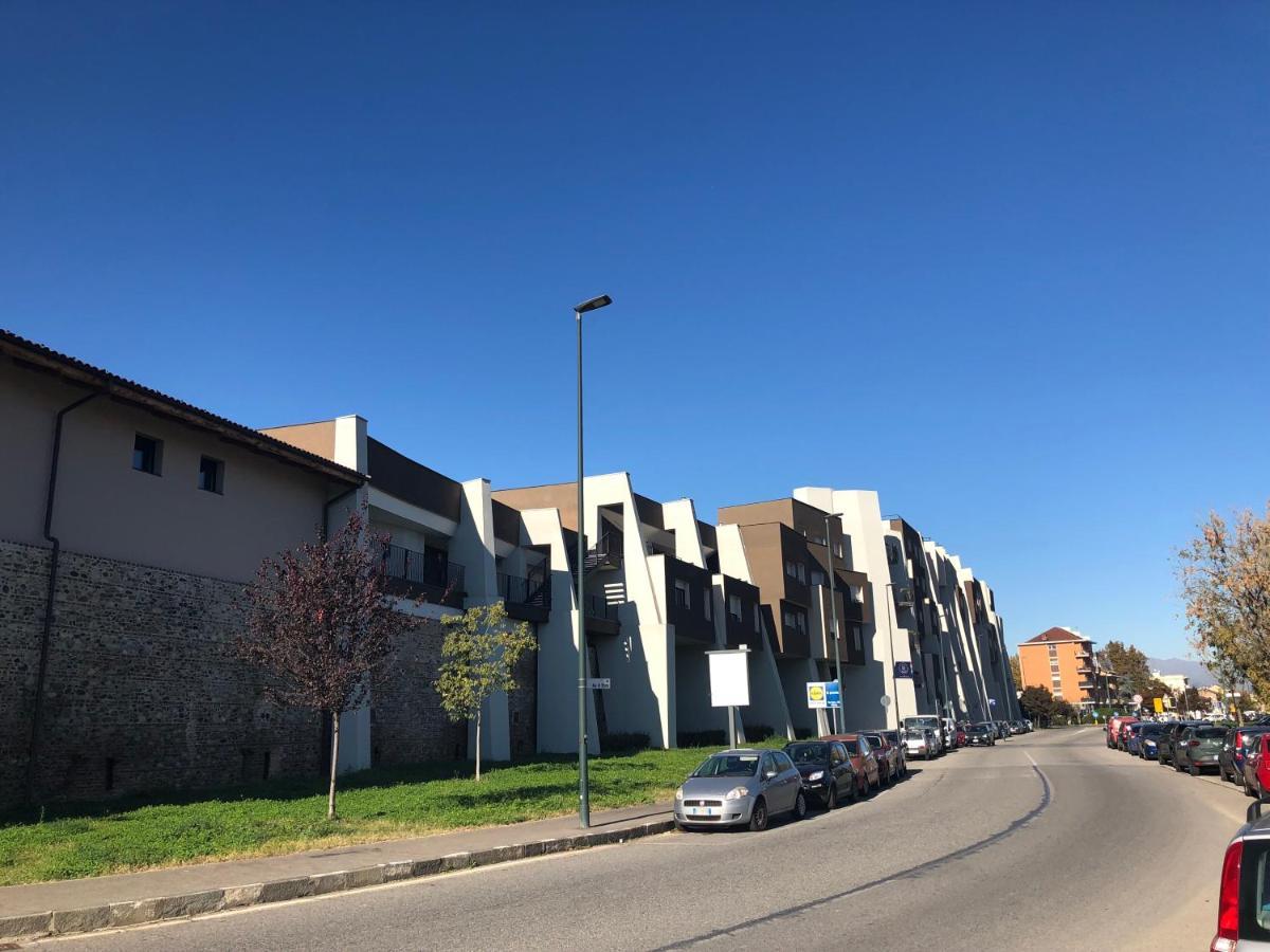 L'Angolo Del Borgo By Holiday World Turin Bagian luar foto