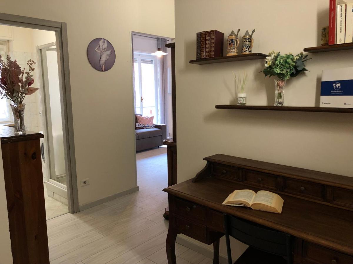 L'Angolo Del Borgo By Holiday World Turin Bagian luar foto